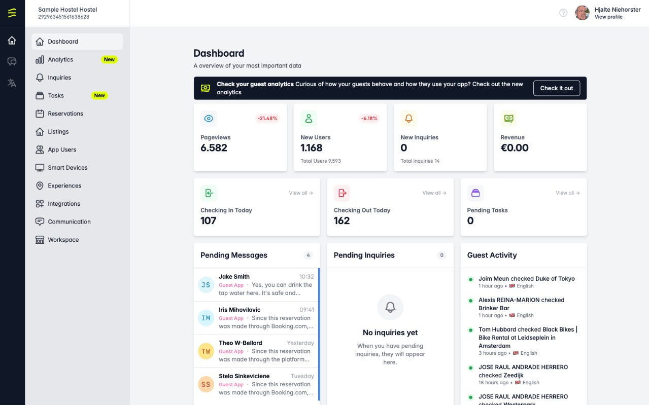 HolidayHero operator cockpit dashboard